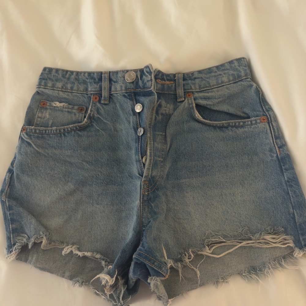 Zara jean shorts!
